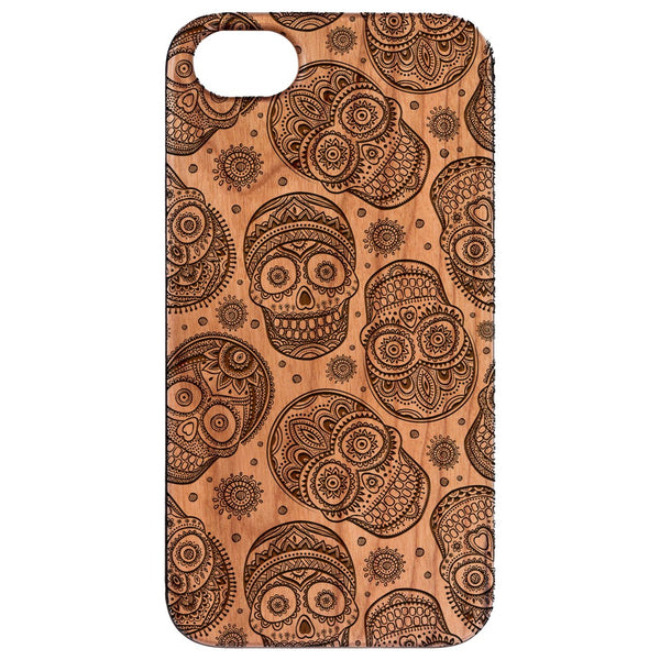 Skull Pattern - Engraved Wood Phone Case